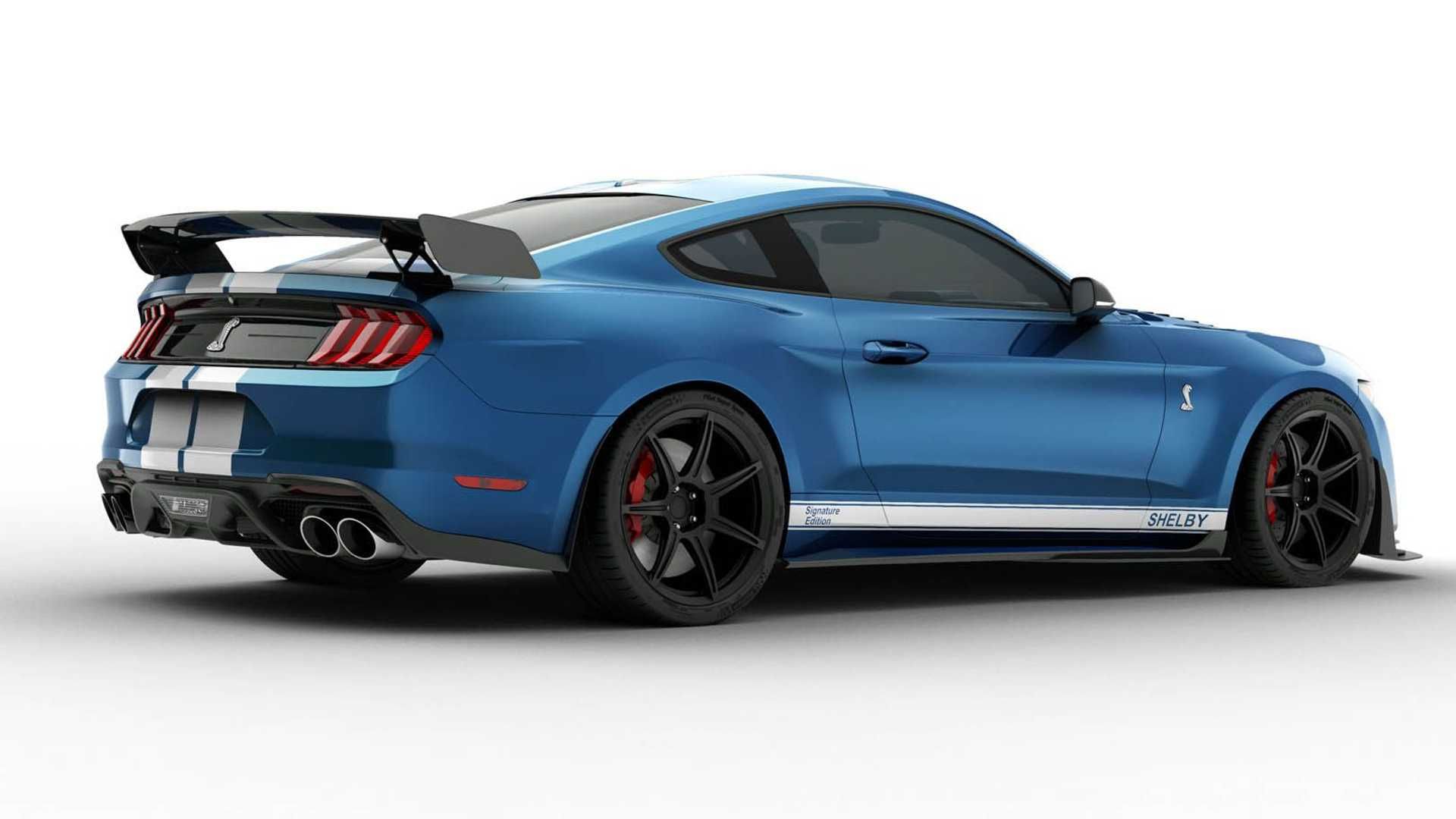 نمای عقب خودرو فورد موستانگ شلبی / Ford Mustang آبی رنگ